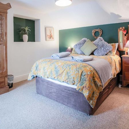 Hall House - 3 Bedroom Cottage - Saint Florence Экстерьер фото