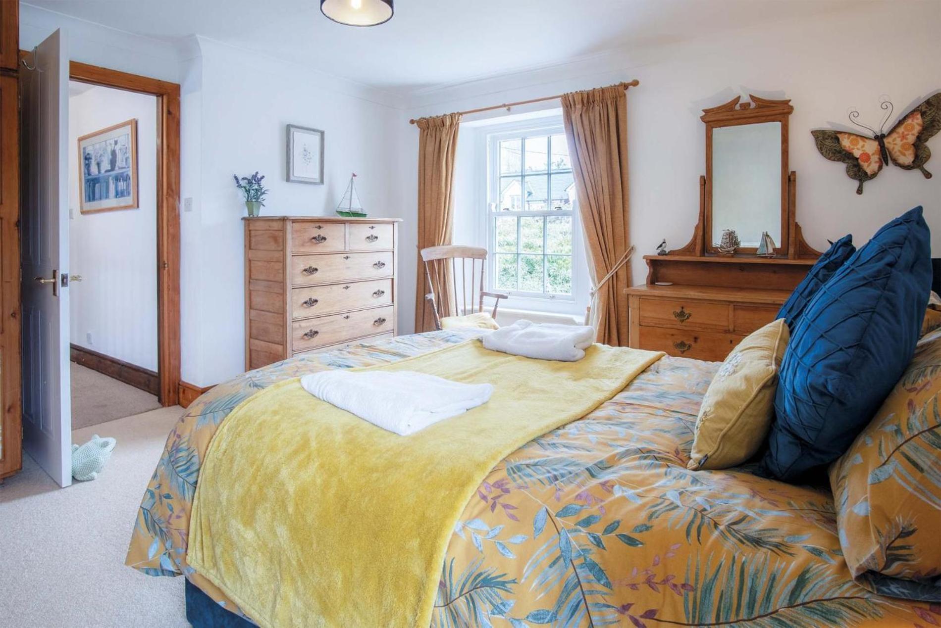 Hall House - 3 Bedroom Cottage - Saint Florence Экстерьер фото