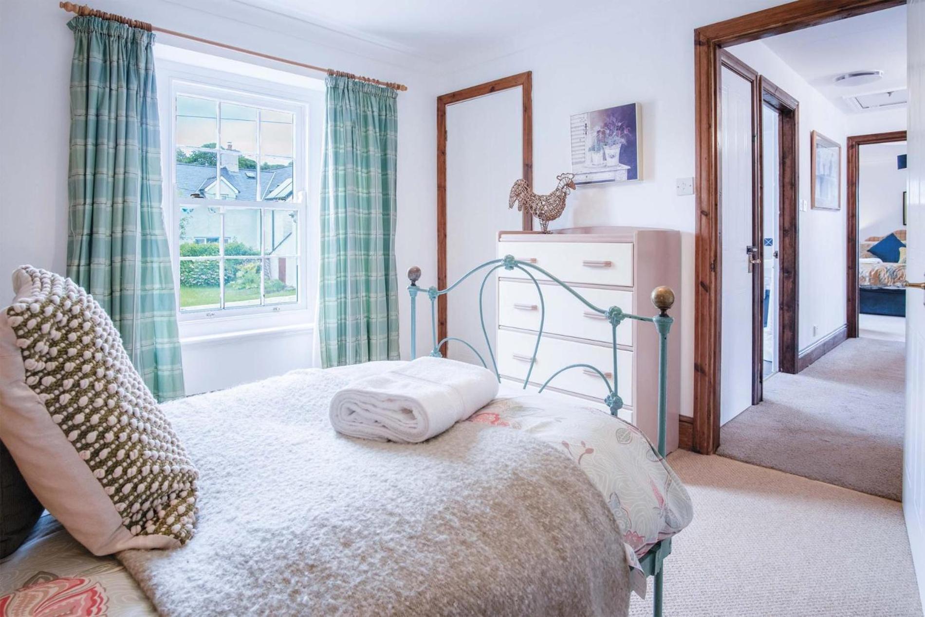 Hall House - 3 Bedroom Cottage - Saint Florence Экстерьер фото