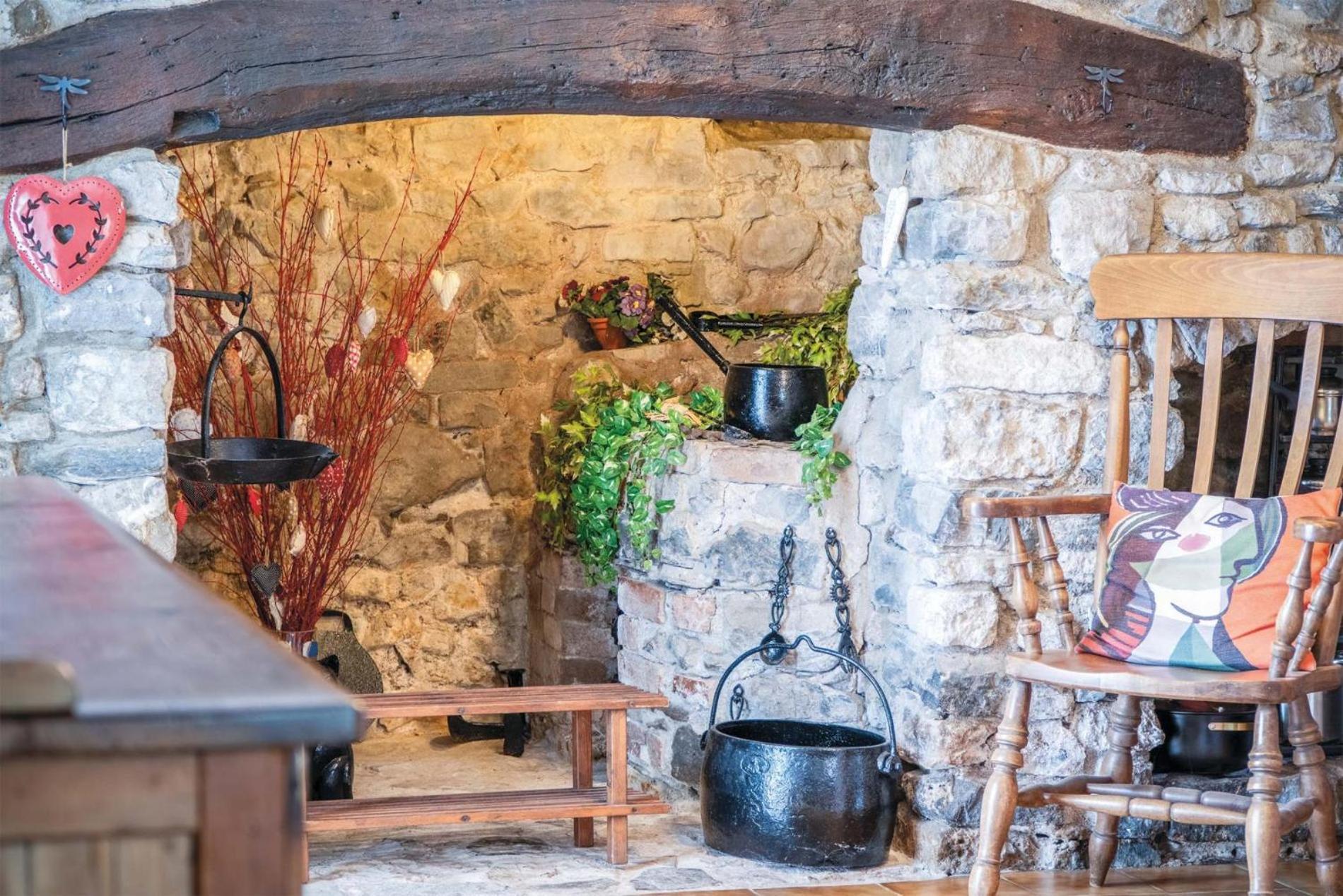 Hall House - 3 Bedroom Cottage - Saint Florence Экстерьер фото